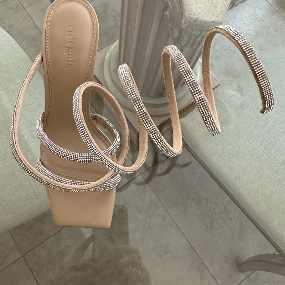 Colt Gaia sandal